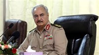 Haftar dirige l'armée