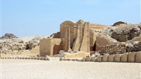 EN EGYPTE, DES ARCHÉOLOGUES