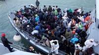 Une centaine de migrants