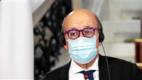 En Égypte, Le Drian