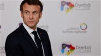 MACRON DÉFEND SA